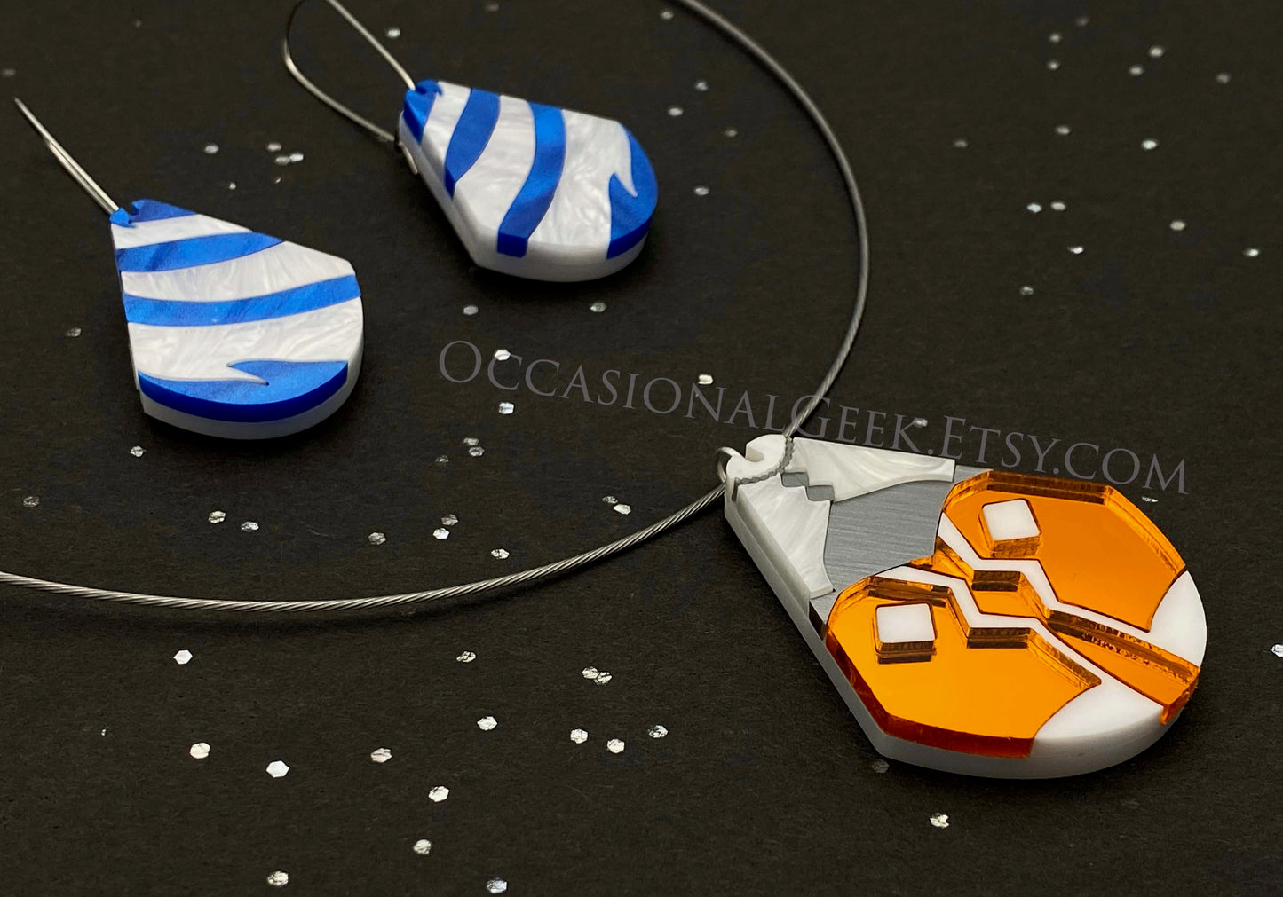 Padawan Snips Dangle Earrings