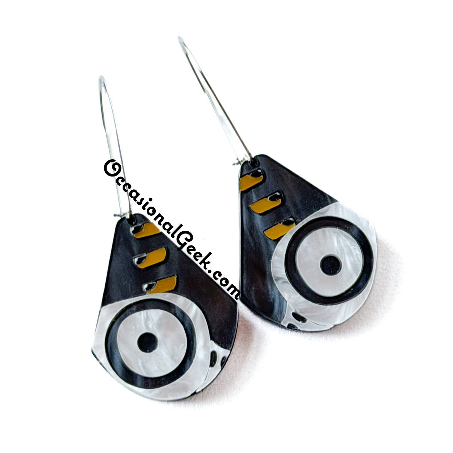 Sussie Dangle Earrings