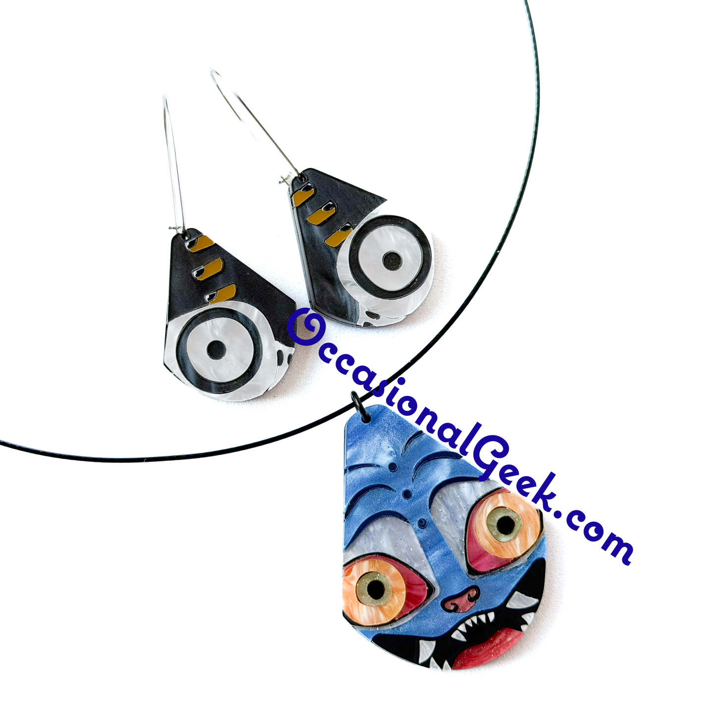 Sussie Dangle Earrings